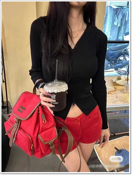 ab9e25c88e8f65dfb5ba8c316a094b60_1750927418_0981.jpg