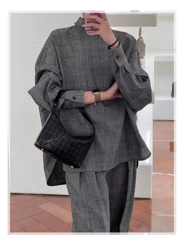 전성기를 보여주는,보테가베네타 윌리스 예술적인 외관 덕분에 꾸준히 찾는 bag